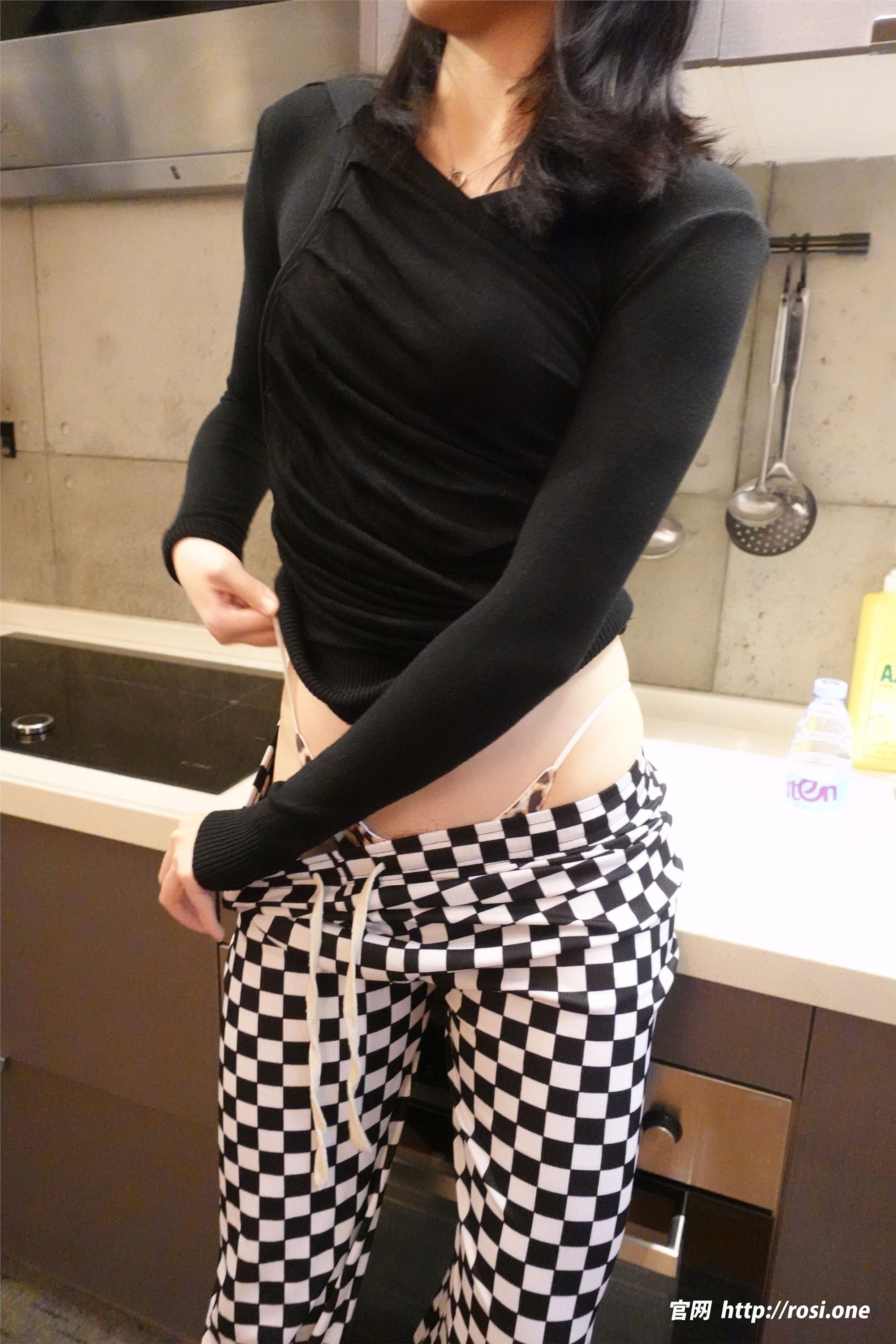 ROSI写真 2023.01.10 NO.4054